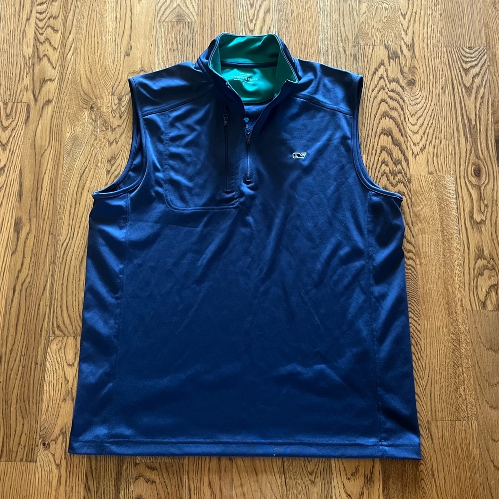 Mens Vineyard Vines quarter zip vest L
